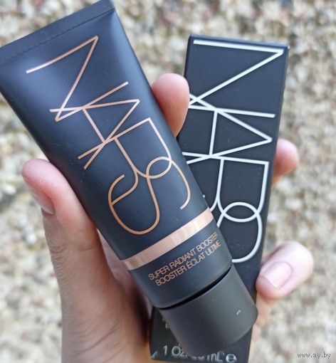 Nars Super Radiant Booster Isola Rossa 30 ml