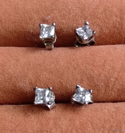 Серьги-гвоздики, 925, две пары одним лотом