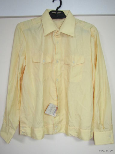 Состояние. Не ношенная. Рубашка кремовая офицера ВМФ. Военно-морской флот. Оригинал. Ретро СССР 1992 г.