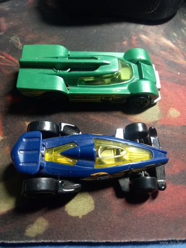 Машинки в коллекцию HotWheels