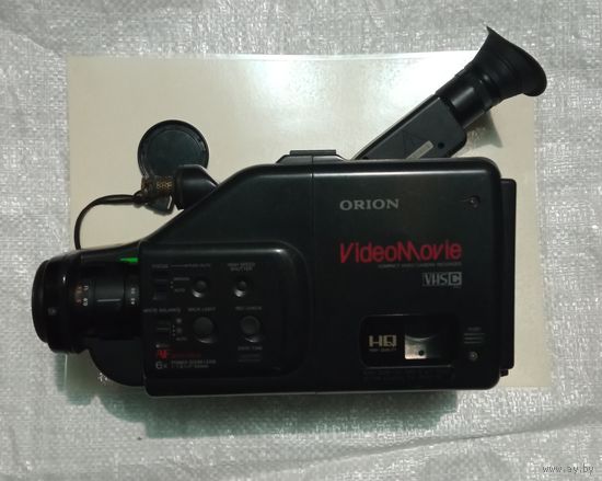 Видеокамера.