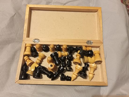 Шахматы деревянные