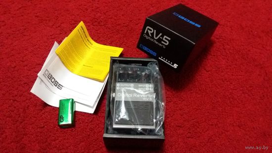 Педаль эффектов Boss RV-5