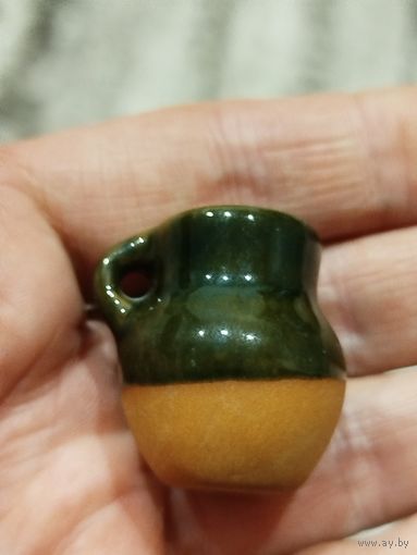 Старая керамическая миниатюра,кувшин,с рубля
