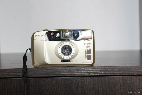 Фотоаппарат пленочный SAMSUNG, FINO 30S, в заводской упаковке, в комплекте чехол + инструкция.