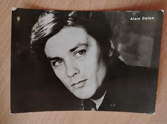 Ален Дилон фотооткрытка 1977   чистая