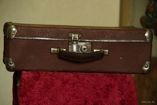 Чемодан из СССР  (  27 х 45 х15 )