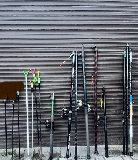 7 удочек + 7 катушек + очень много мелочёвки