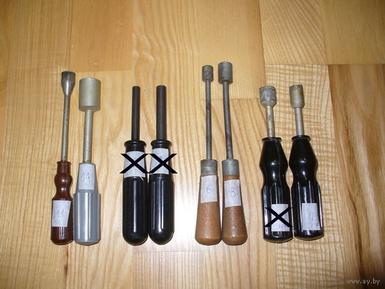 Инструмент (отвертки)