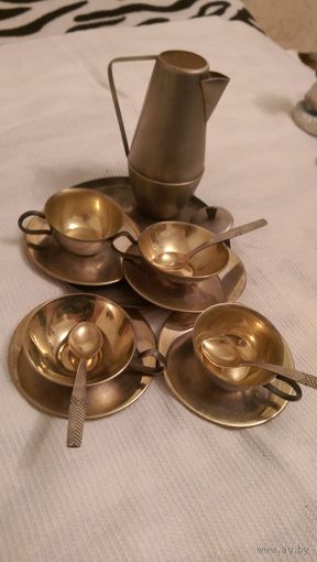 Сервиз кофейный позолота.