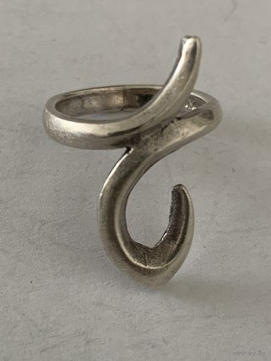 Старинное серебряное кольцо