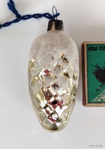 Ёлочная игрушка. Шишка. Д-34.