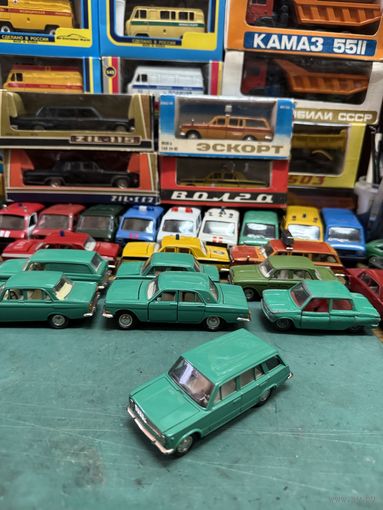 ВАЗ-2102 цвет кипарис, Тантал, Агат, Саратов с рубля