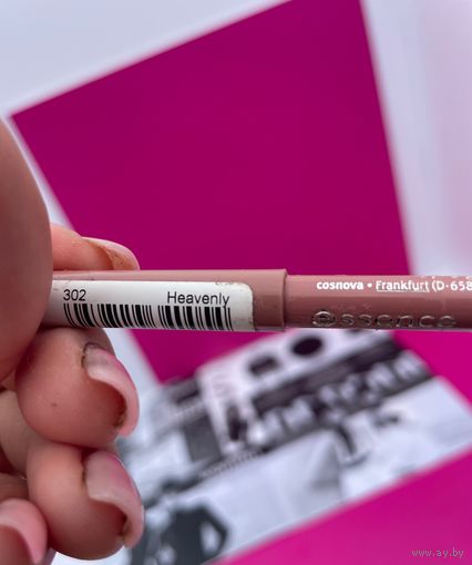 Карандаш для губ  essence