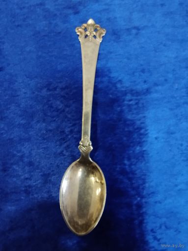 Кофейная ложка, Европа. Серебро 830-я проба. N17.