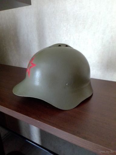Шлем стальной СШ-36.