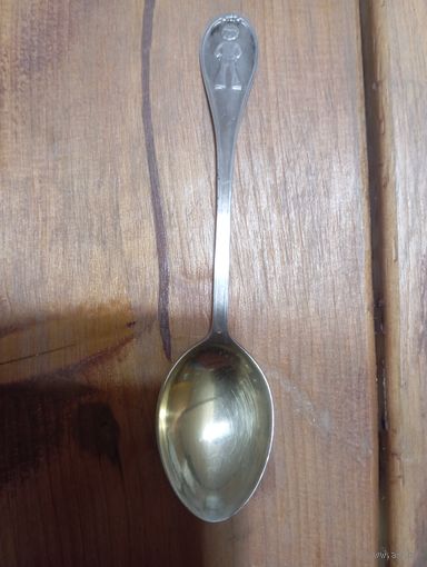 Чайная ложка серебро.
