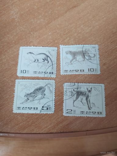Марки КНДР, животные.
