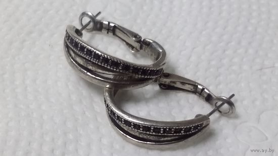 Серьги серебро.