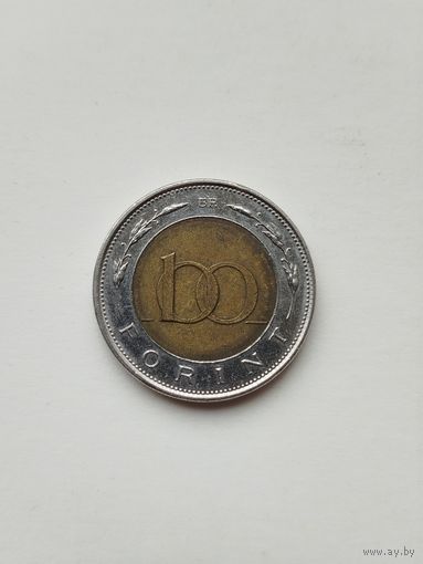 100 форинтов Венгриия.