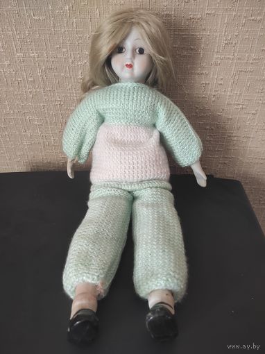 Кукла фарфоровая, винтаж