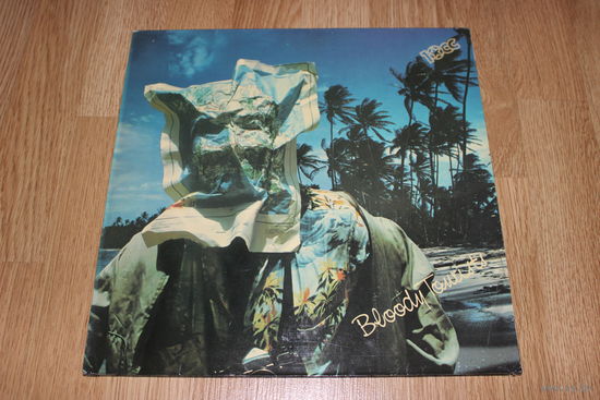 10cc - Bloody Tourists