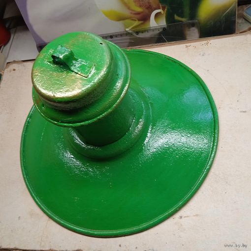 Уличный фонарь. Шляпа. Эмаль. Плафон.