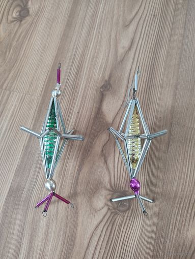 Ёлочные игрушки стеклярус ракета