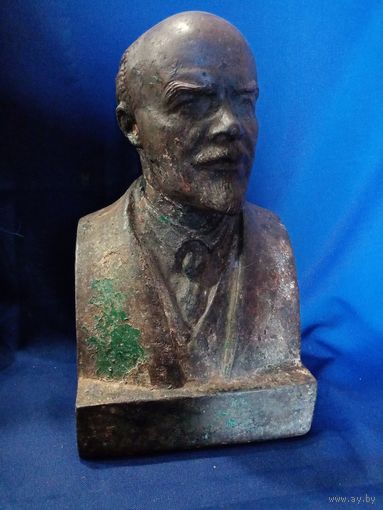 Бюст "Ленин", автор Меркулов, 20-е года СССР, со слепка маски Ленина.  в41см, ш26см, гл17см. очень тяжелый. 20кг.